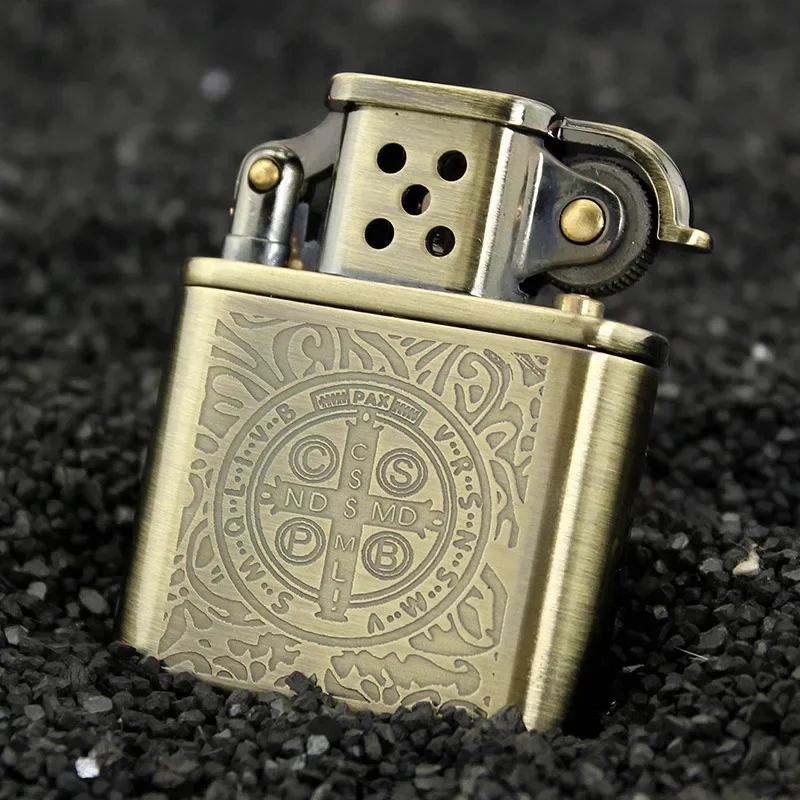 ZORRO Accendino da carburante  - Vintage Collectible Lighters recensione e prezzo