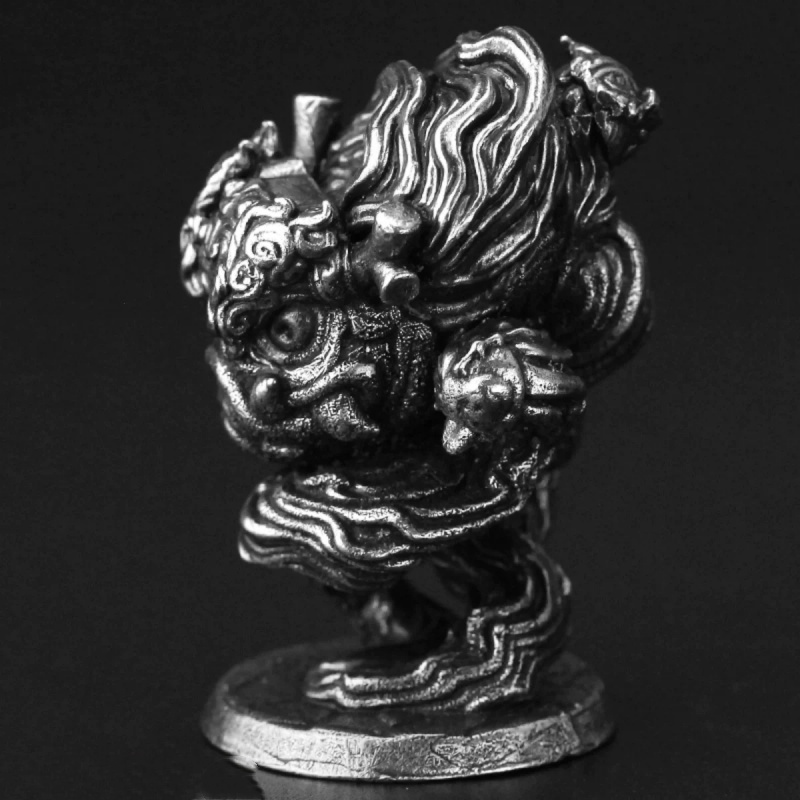 Miniatura di Leone Cinese in R - Vintage Collectible Ornaments recensione e prezzo